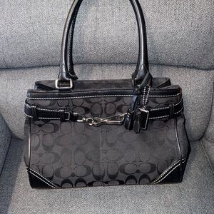 Vintage Coach Elegant Black Handbag